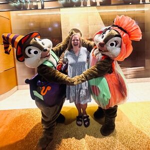 Meet your Posher, Elizabeth